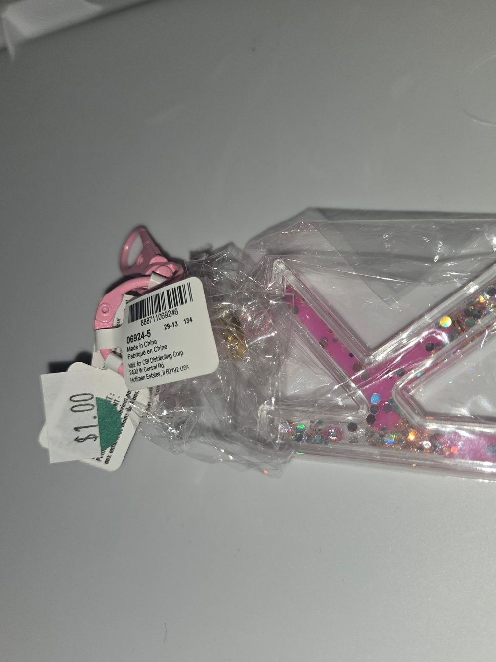 5 Key Initials Keychains - Picture 4 of 5